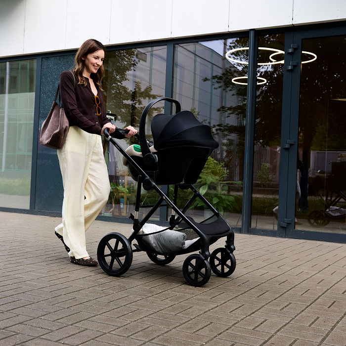 KINDERKRAFT Kočík športový Indy 3 Urban Grey